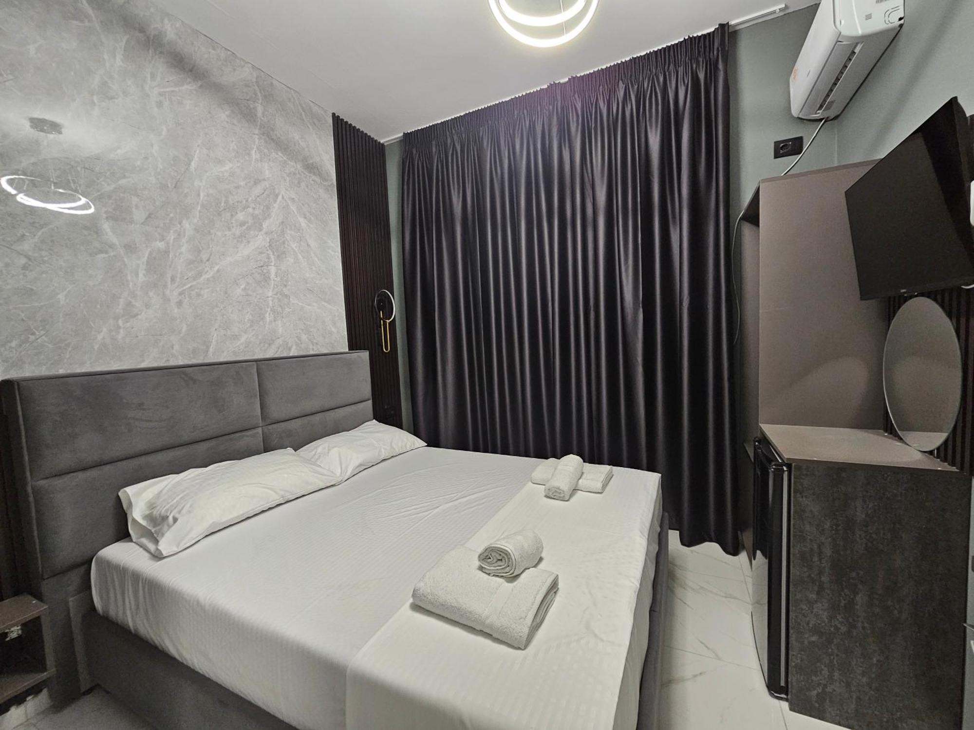 Wg Hotel Ксамил Экстерьер фото