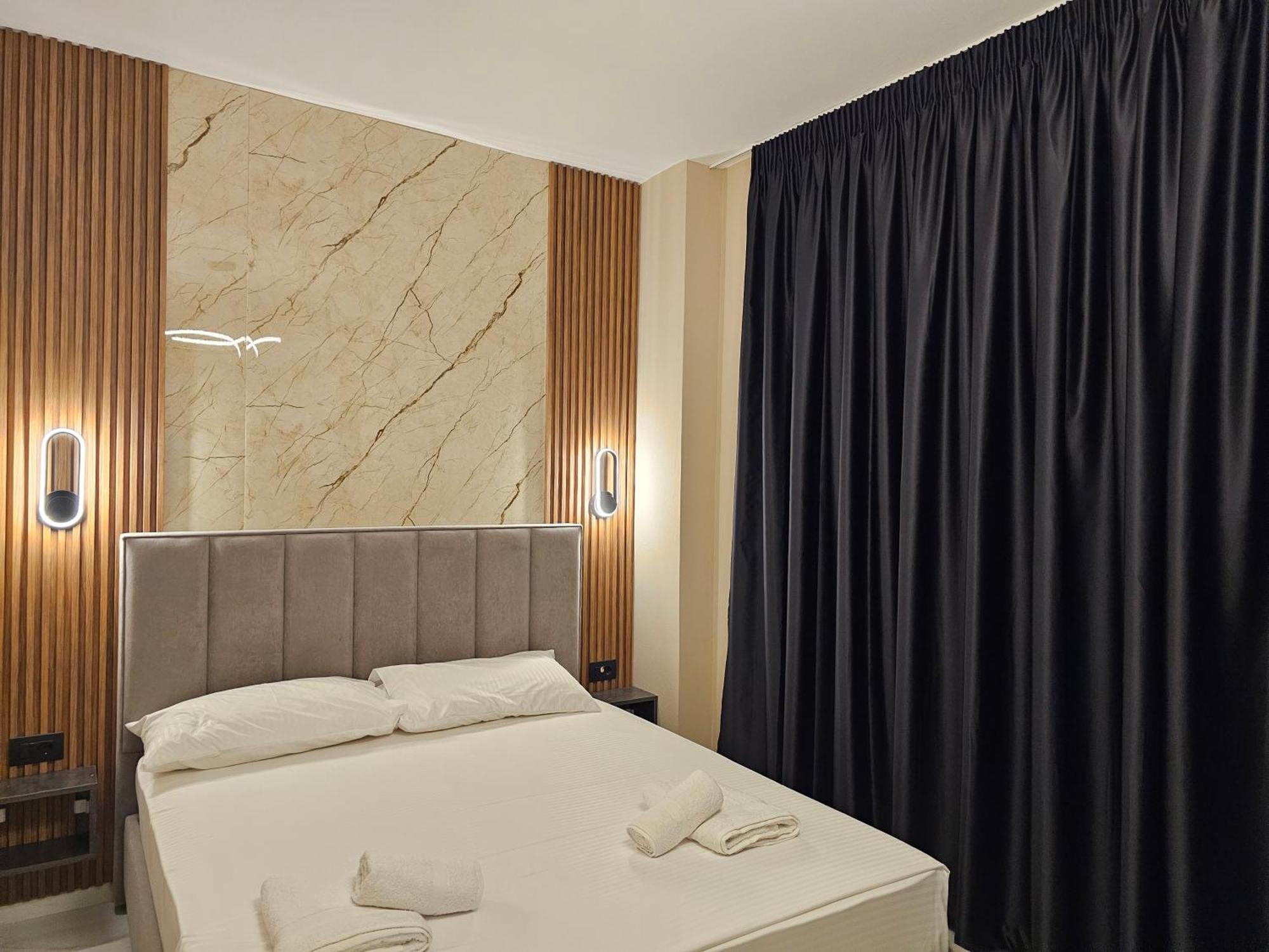 Wg Hotel Ксамил Экстерьер фото
