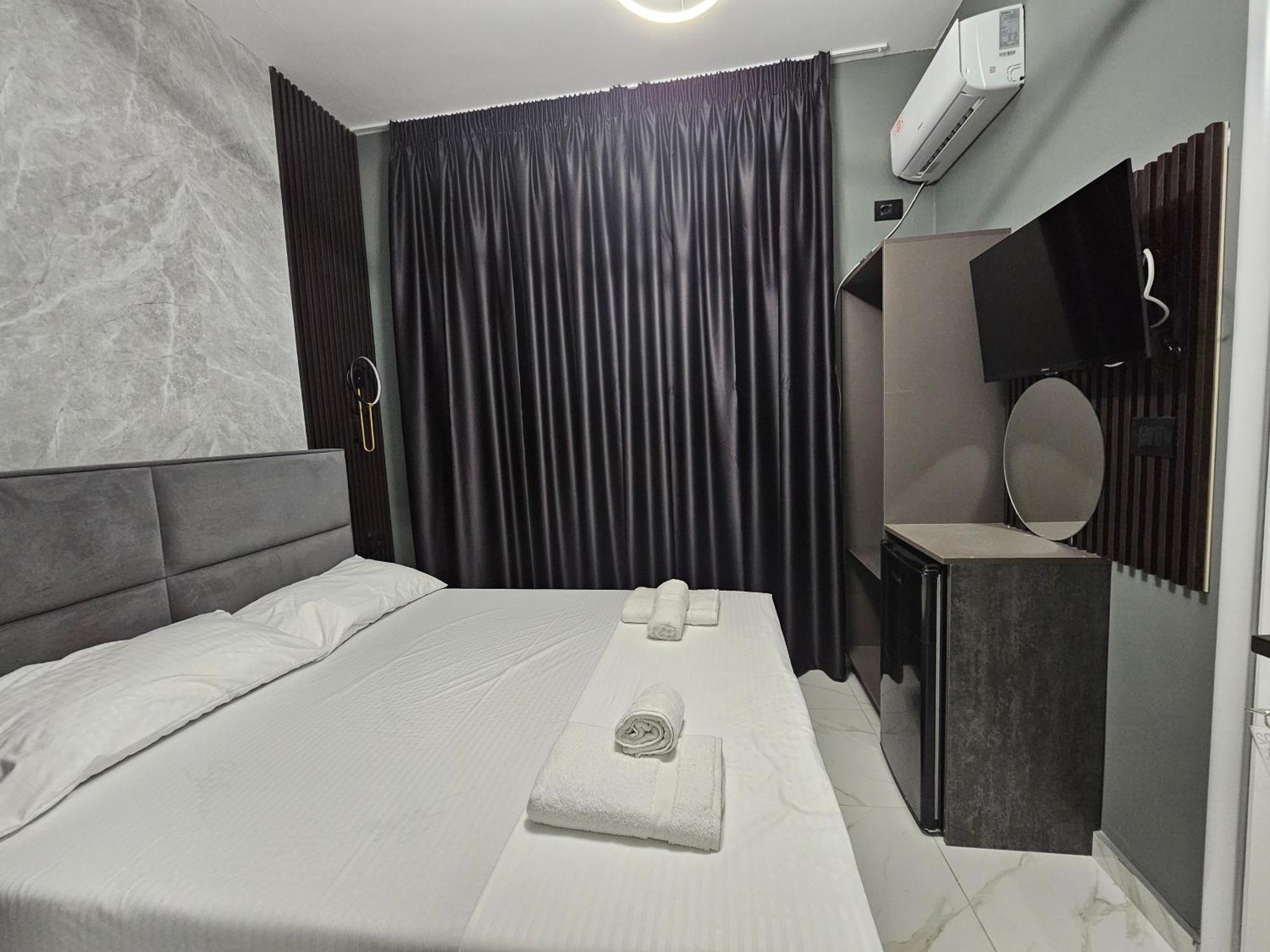 Wg Hotel Ксамил Экстерьер фото