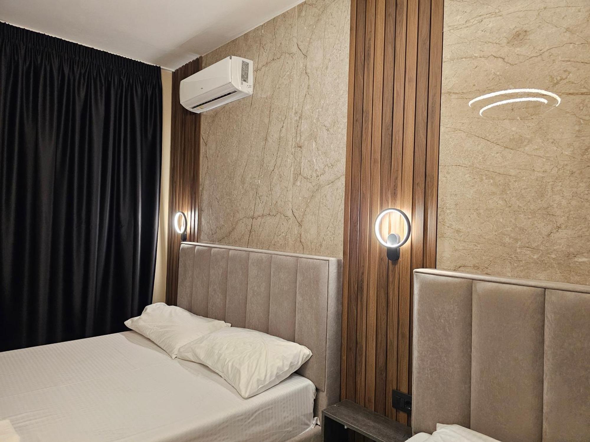 Wg Hotel Ксамил Экстерьер фото
