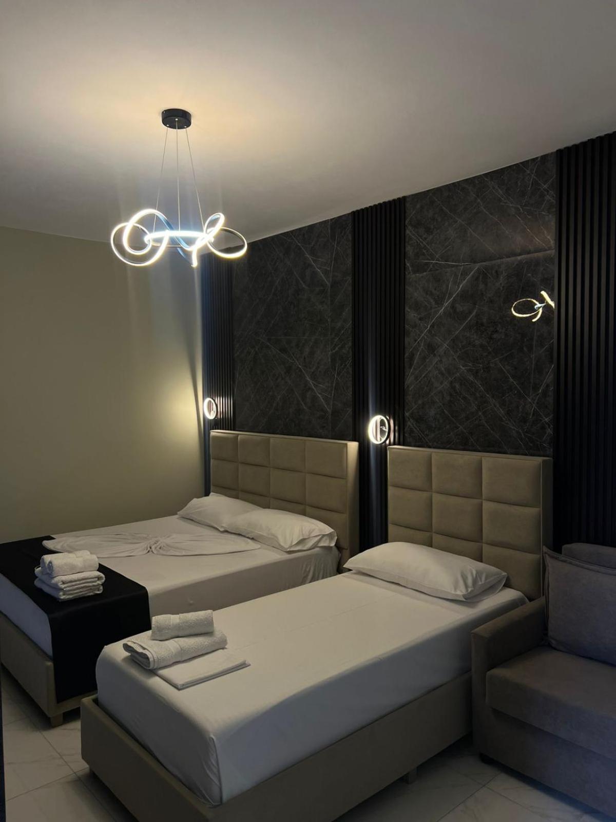 Wg Hotel Ксамил Экстерьер фото