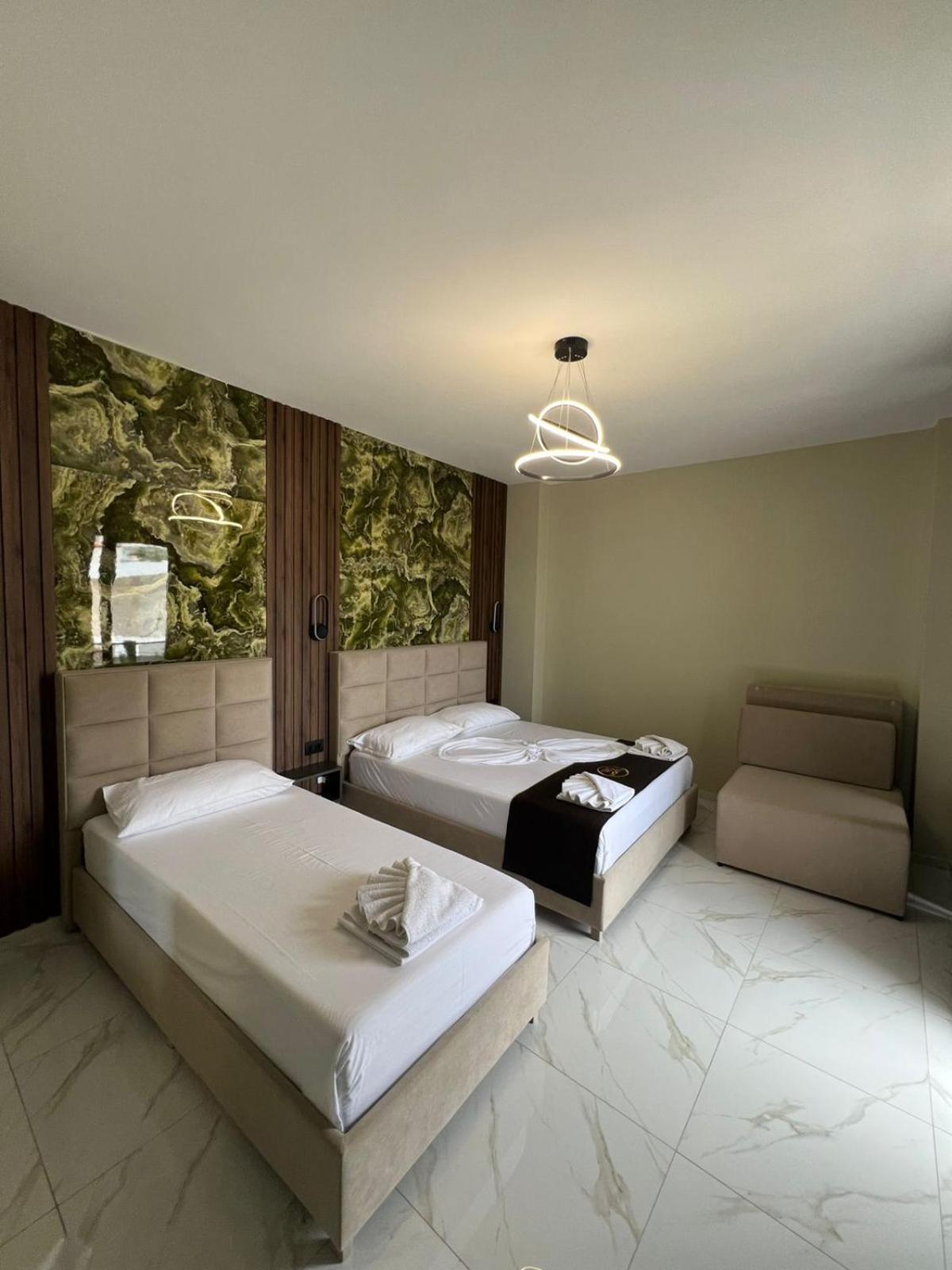 Wg Hotel Ксамил Экстерьер фото